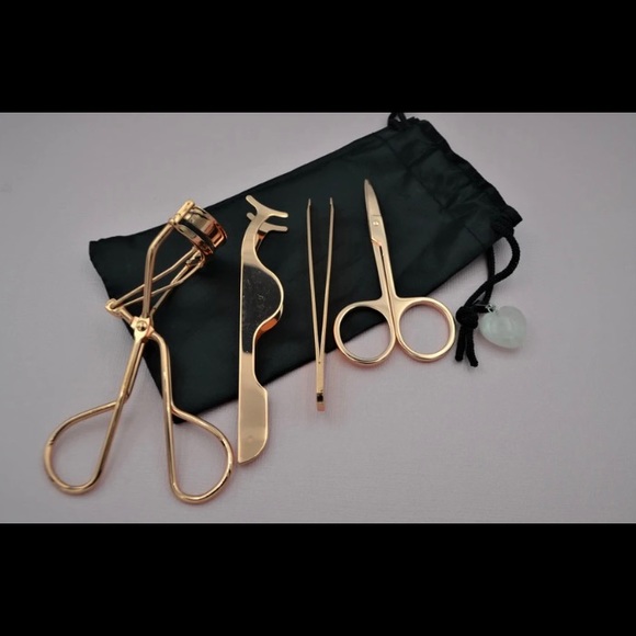 *NEW L’Arcana Premium Bundle (2 lashes + Lash Kit) - Picture 4 of 5